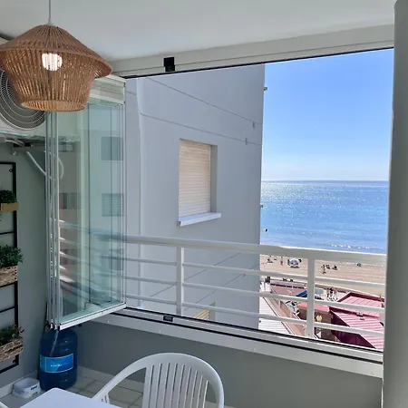 Modern On The With Pool * Calpe