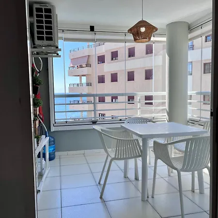 Modern On The With Pool Appartamento *